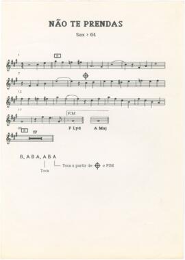 Parte de saxofone e de guitarra da canção "Não Te Prendas"